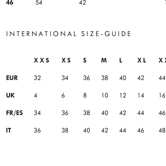 Ivy & Oak Black Boxy Lace Top - Picture 8 of 8